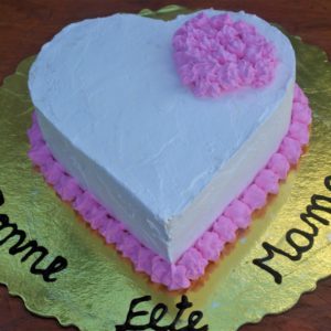 GÂTEAU TIAKO IANAO EN FORME DE COEUR