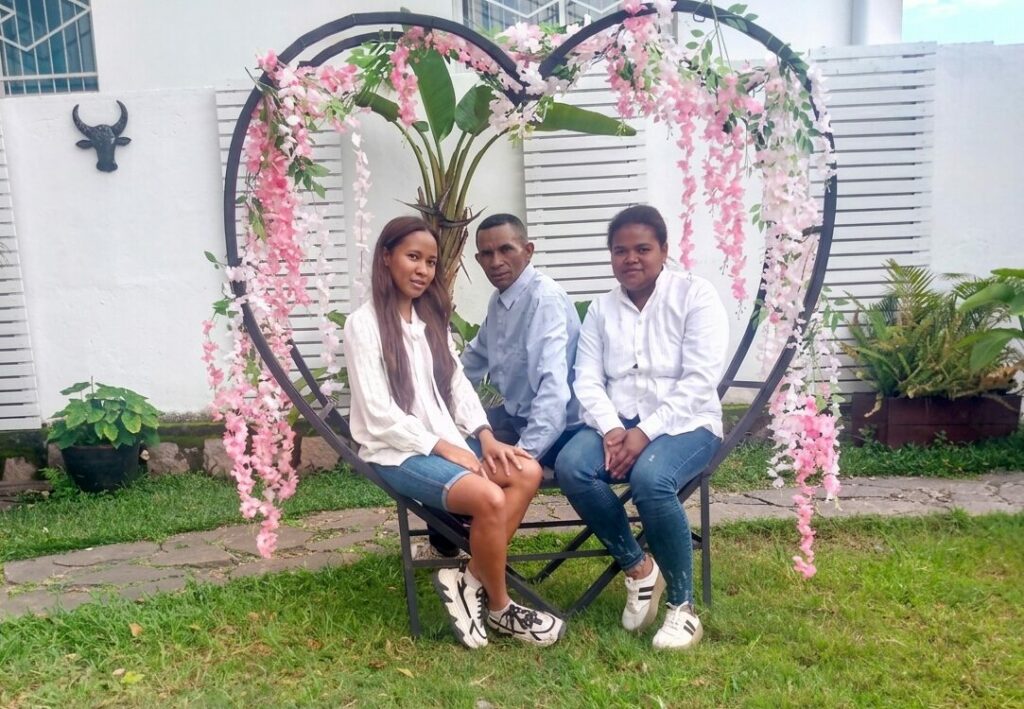 FIANÇAILLES ET MARIAGE À ANTANANARIVO