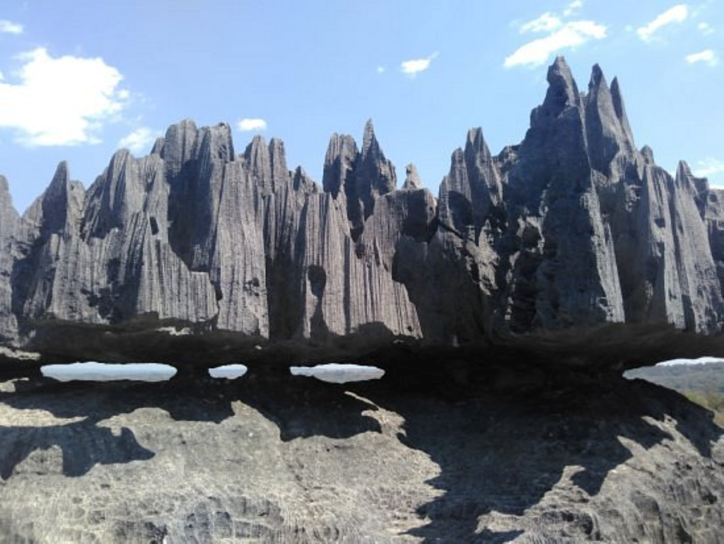 TSINGY DE BEMARAHA - MADAGASCAR