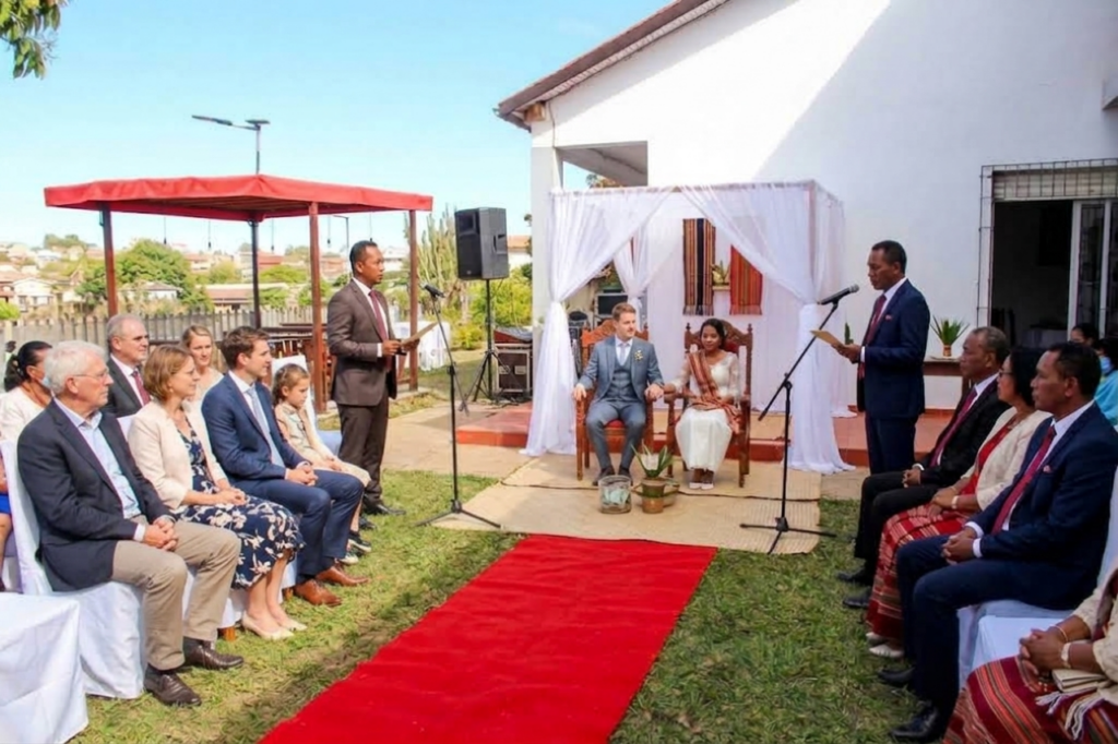 MARIAGE FRANCO MALAGASY MADAGASCAR