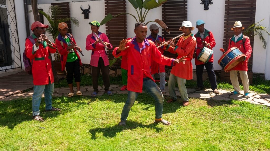 MISSION HUMANITAIRE MADAGASCAR - VILLA MAHEFA