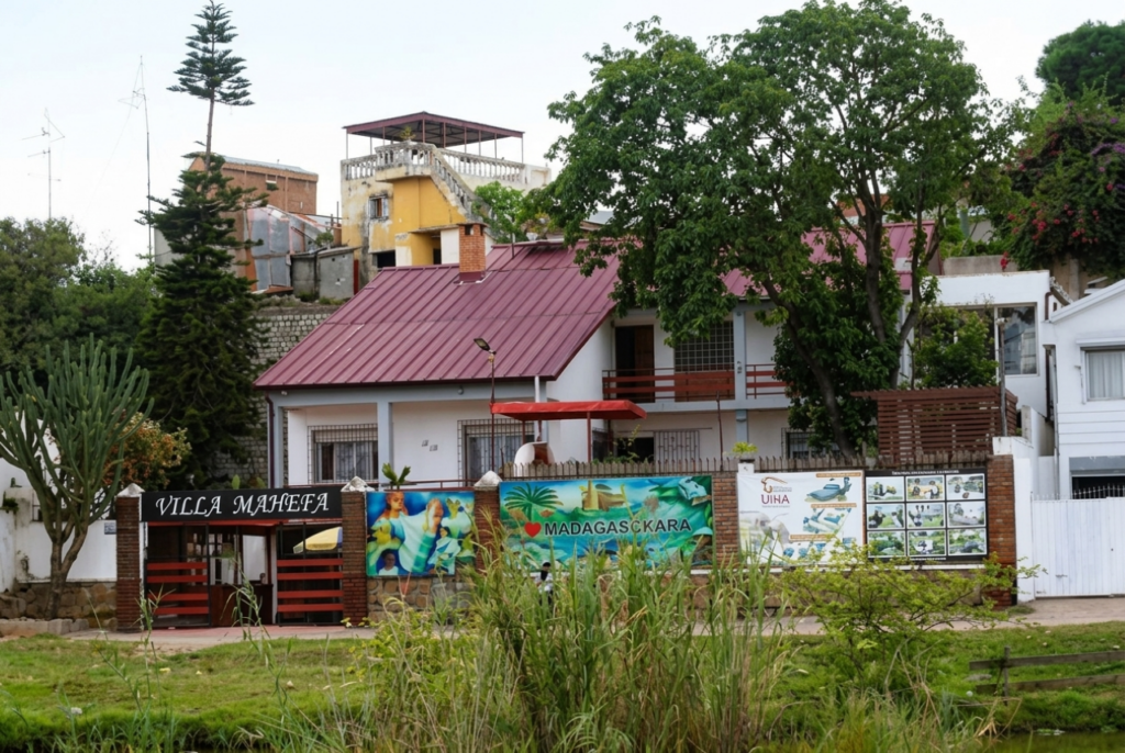 HOTEL RESTAURANT - VILLA MAHEFA - ANTANANARIVO - MADAGASCAR